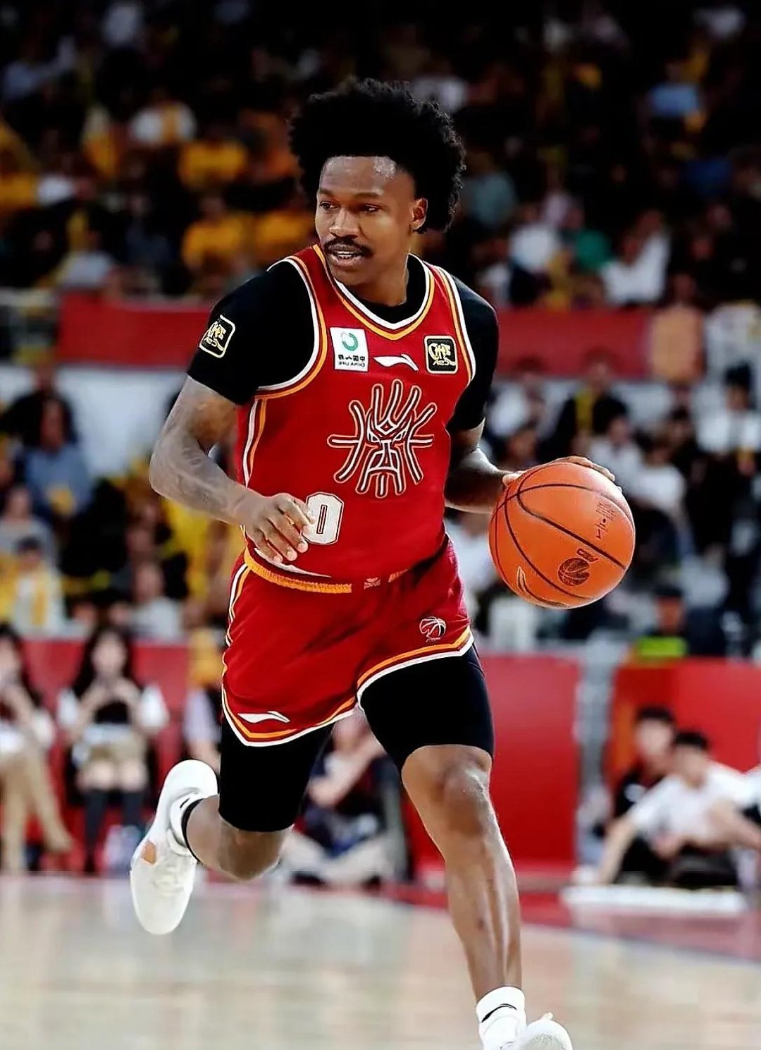 天博网址 -关于里程碑夜法兰克福主帅复盘，CBA季后赛赛前刷纪录，引发热议，更衣室氛围转暖的信息